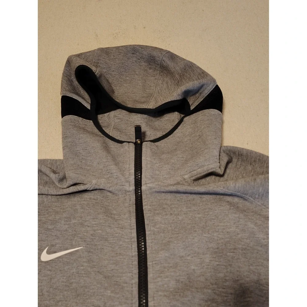 Nike Dri-FIT Mens Medium Gray Black Full Zip Scuba Hoodie Athletic Jacket NN